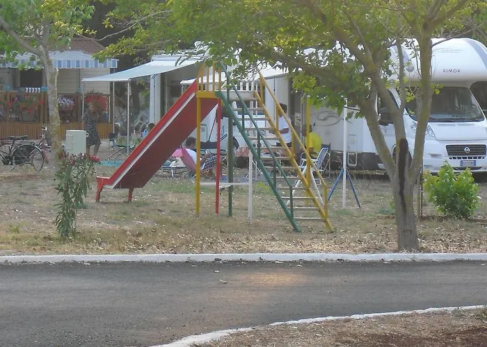 Camping Argostoli 营地 *