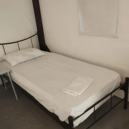 Camping Argostoli אתר קמפינג